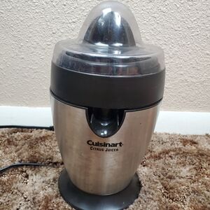 Cuisinart Citrus Juicer Model CJ-200
